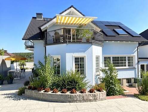Foto - Haus zum Kaufen in Rodenbach 798.000,00 € 290 m²