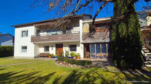 Foto - Haus zum Kaufen in Traunreut 695.000,00 € 150 m²