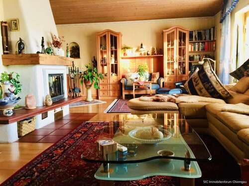 Foto - Haus zum Kaufen in Traunreut 695.000,00 € 150 m²