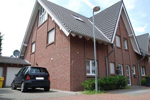 Foto - Haus zum Mieten in Neuss 2.100,00 € 165 m²