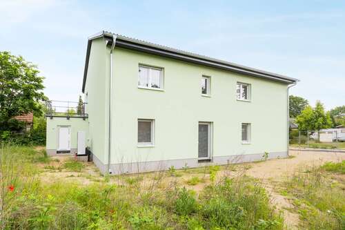 Foto - Haus zum Kaufen in Fredersdorf-Vogelsdorf 999.500,00 € 254.34 m²