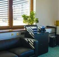 Büro in Esslingen am Neckar 840,00 € 33 m²