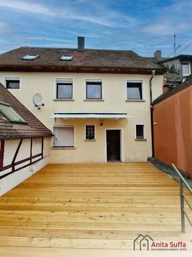 Foto - Wohnung zum Mieten in Neuhof a d Zenn 1.100,00 € 151 m²