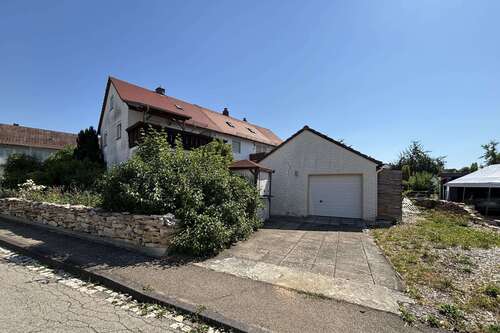 Foto - Haus zum Kaufen in Wassertrüdingen 249.000,00 € 120 m²