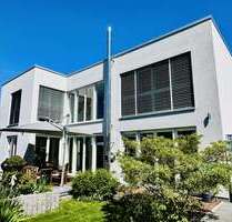 Haus zum Kaufen in Landau 1.150.000,00 € 232 m²