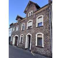 Haus zum Kaufen in Klotten 125.000,00 € 167 m²