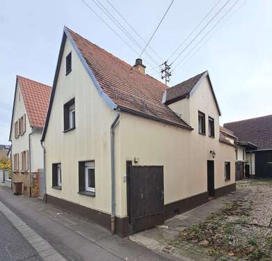 Foto - Haus zum Kaufen in Lingenfeld 199.000,00 € 100 m²
