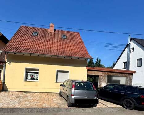 Foto - Haus zum Kaufen in Namborn Hofeld-Mauschbach 119.999,99 € 130.8 m²