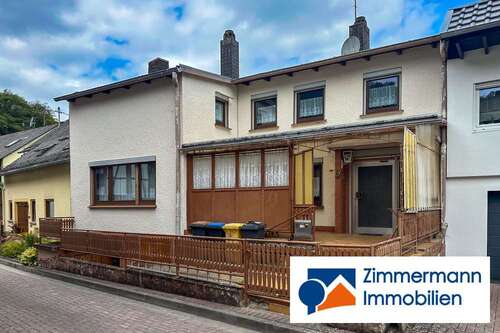 Foto - Haus zum Kaufen in Weinähr 92.000,00 € 121 m²