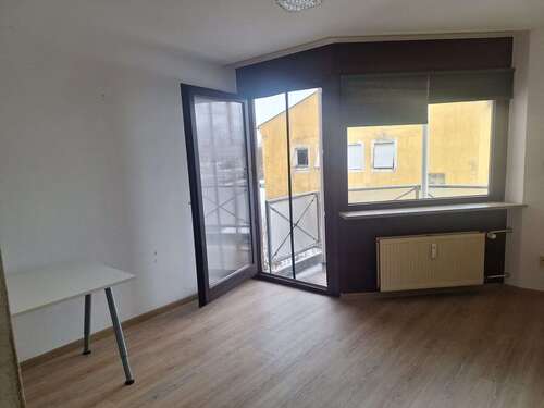 Foto - Wohnung zum Mieten in Regensburg 335,00 € 23 m²