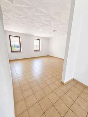Foto - Wohnung zum Kaufen in Großrosseln 199.999,00 € 214.07 m²