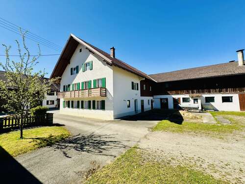 Foto - Haus zum Kaufen in Pflugdorf 854.000,00 € 124.81 m²