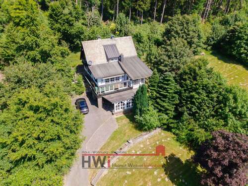 Foto - Haus zum Kaufen in Winterberg 320.000,00 € 155 m²