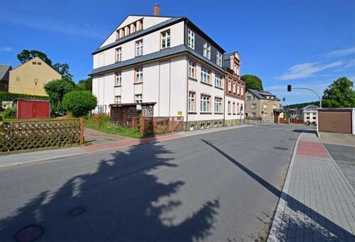 Foto - Wohnung zum Mieten in Auerbach 370,00 € 74 m²