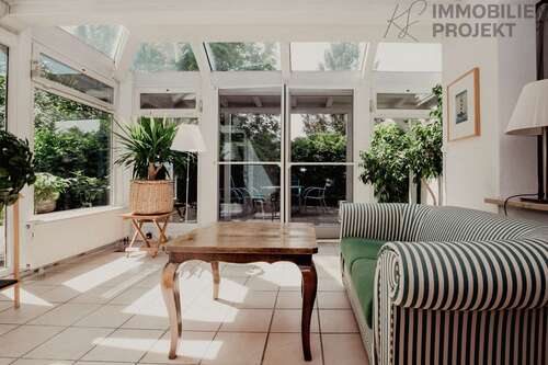 Foto - Haus zum Kaufen in Ahorn 585.000,00 € 189.91 m²