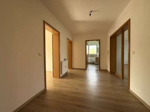 Foto - Wohnung zum Mieten in Satteldorf 850,00 € 86.32 m²