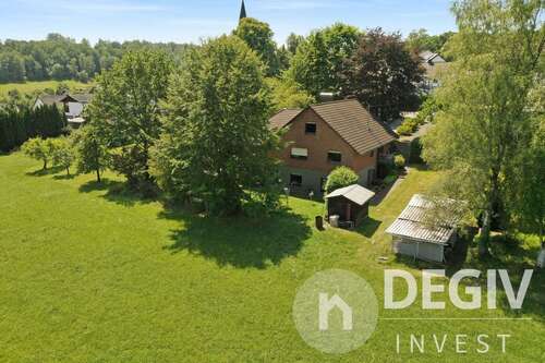 Foto - Haus zum Kaufen in Freudenberg 399.000,00 € 185 m²