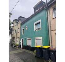 Haus zum Kaufen in Andernach 19.900,00 € 100 m²