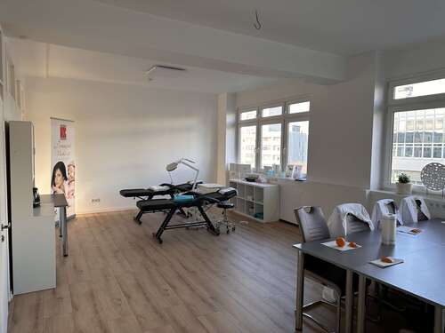 Foto - Büro in Berlin 6.100,00 € 320 m²