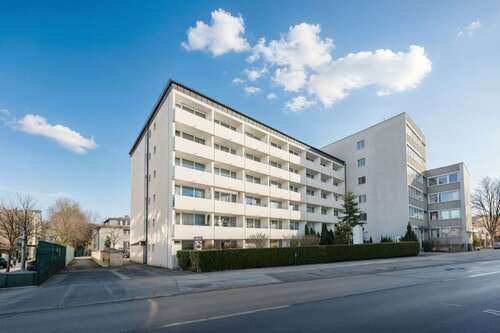 Foto - Einzelhandel in München 1.500.000,00 € 360.52 m²