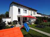 Haus zum Mieten in Fahrenzhausen 1.570,00 € 110 m²