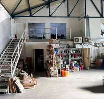 Halle in Wuppertal 2.550,00 € 360 m²