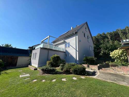 Foto - Haus zum Kaufen in Schwandorf 655.000,00 € 182 m²
