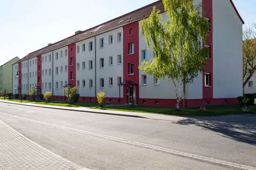Foto - Wohnung zum Mieten in Amt Wachsenburg 410,43 € 61.35 m²
