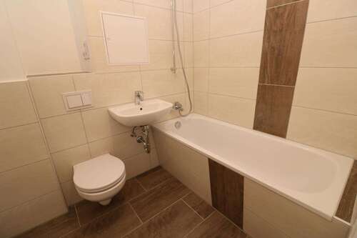 Foto - Wohnung zum Mieten in Freiberg 379,00 € 54.89 m²