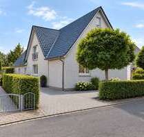 Haus zum Kaufen in Uetersen 599.000,00 € 260 m²