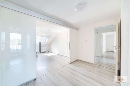 Foto - Wohnung zum Kaufen in Wuppertal 140.000,00 € 81.39 m²
