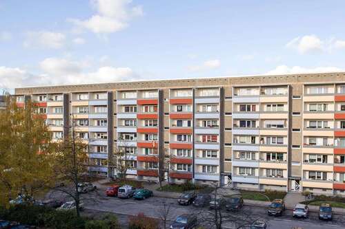 Foto - Wohnung zum Mieten in Neubrandenburg 314,00 € 62.93 m²