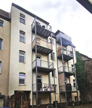 Foto - Wohnung zum Mieten in Halle 455,00 € 70 m²