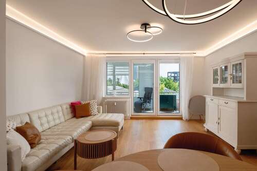 Foto - Wohnung zum Kaufen in Friedrichshain-Kreuzberg - Kreuzberg 650.000,00 € 82 m²