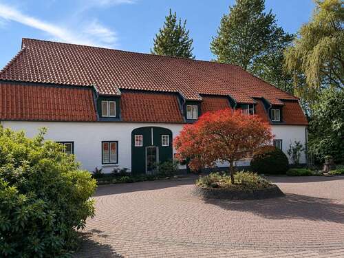Foto - Haus zum Kaufen in Karby 890.000,00 € 424 m²
