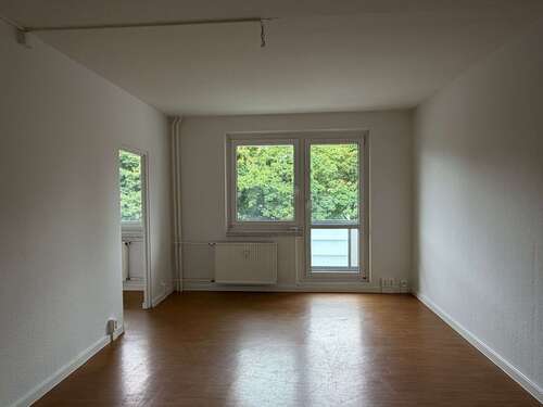 Foto - Wohnung zum Mieten in Berlin 549,00 € 34.38 m²
