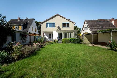 Foto - Haus zum Kaufen in Wedel 449.000,00 € 150.9 m²