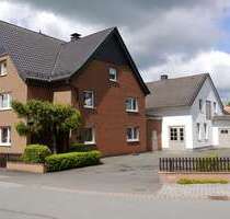 Haus zum Kaufen in Brilon 349.000,00 € 244.47 m²