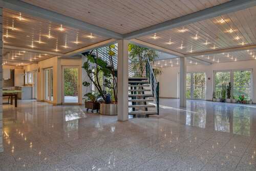 Foto - Haus zum Kaufen in Karlsruhe 1.290.000,00 € 343 m²