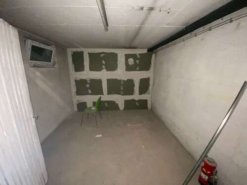 Foto - Garage zu vermieten in Reutlingen 85,00 € 12 m²