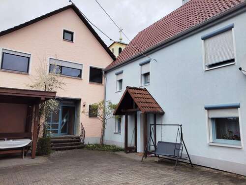 Foto - Haus zum Kaufen in Hemhofen 695.000,00 € 260 m²