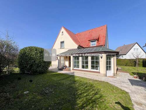 Foto - Haus zum Kaufen in Berlin Bohnsdorf 579.000,00 € 180 m²