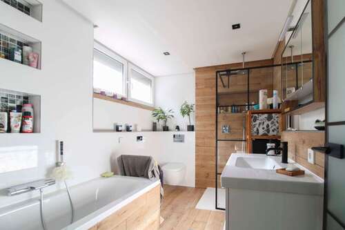 Foto - Haus zum Kaufen in Niestetal 499.000,00 € 249.18 m²
