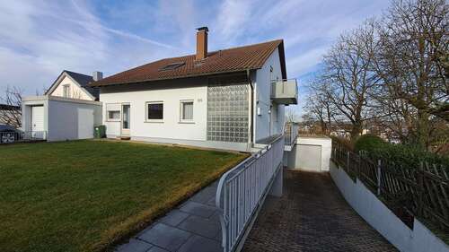 Foto - Haus zum Kaufen in Bretten 649.000,00 € 257 m²