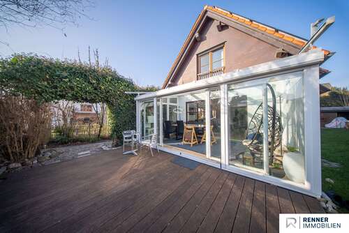 Foto - Haus zum Kaufen in Oberasbach 699.000,00 € 156.59 m²