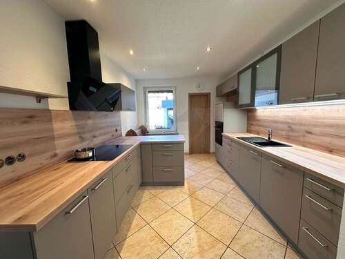 Foto - Wohnung zum Mieten in Zwickau 1.017,00 € 130 m²