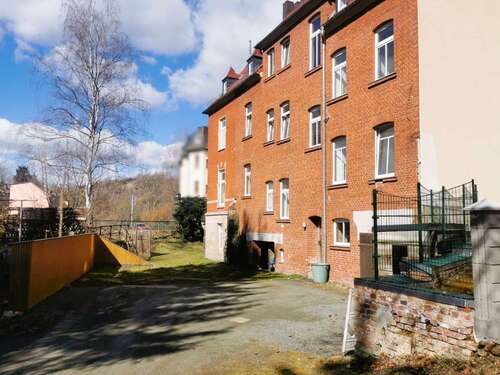 Foto - Haus zum Kaufen in Reichenbach 168.900,00 € 383 m²
