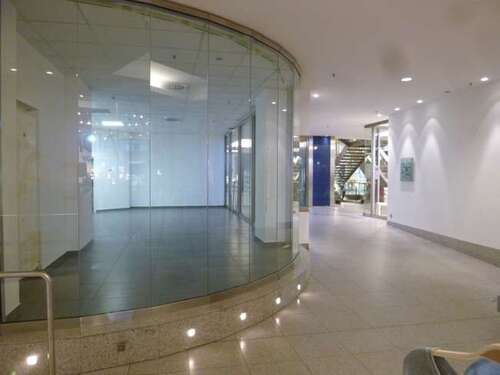 Foto - Einzelhandel in Köln Rodenkirchen 1.450,00 € 68 m²