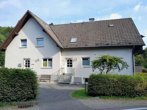 Foto - Haus zum Kaufen in Waldbröl 595.000,00 € 250 m²