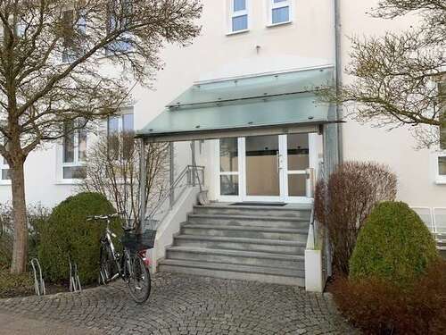 Foto - Büro in Weichering 1.100,00 € 132.55 m²